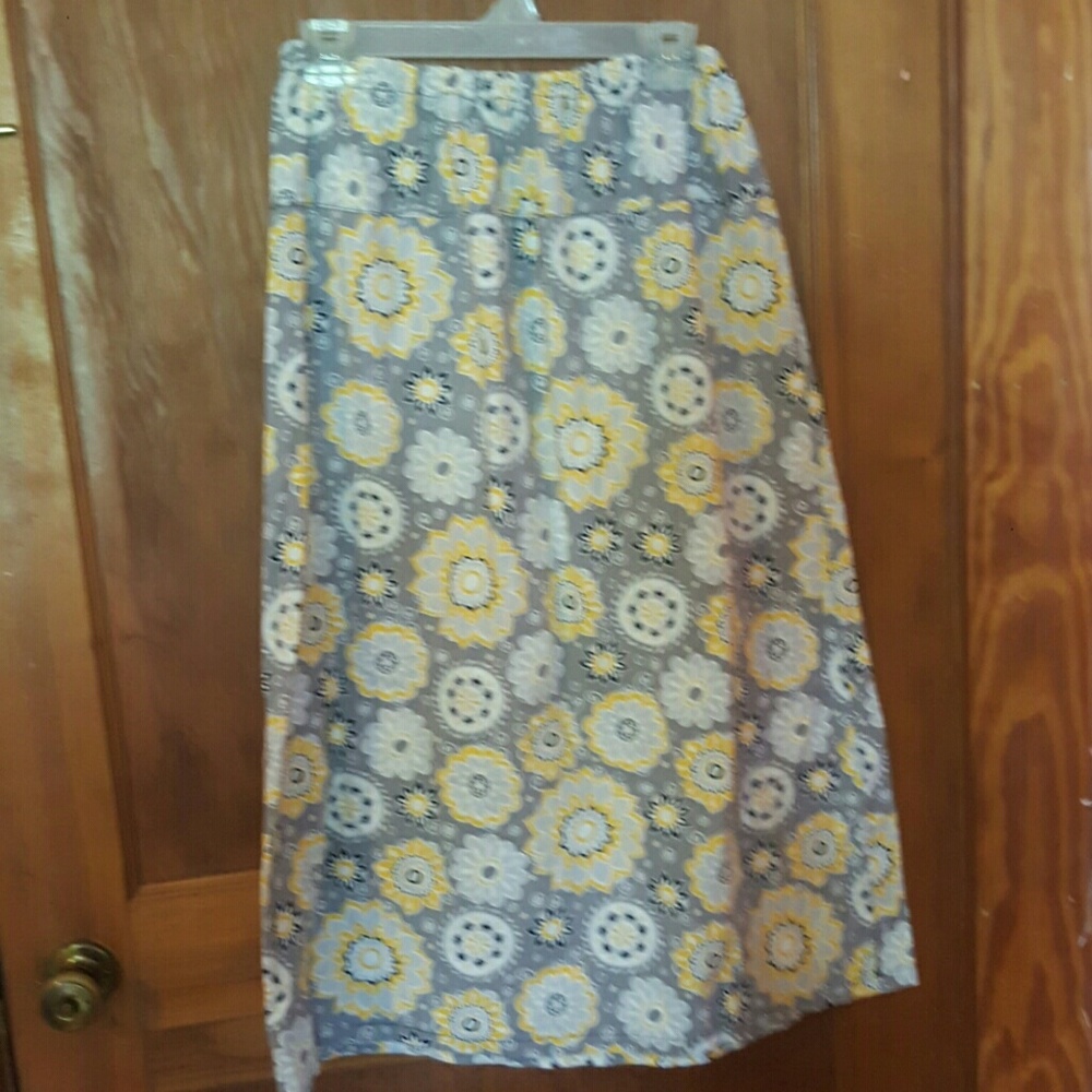 Women's skirt